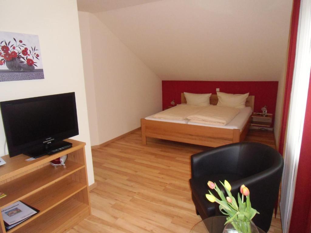 Gasthof Zum Goldenen Lamm Wettelsheim Habitación foto